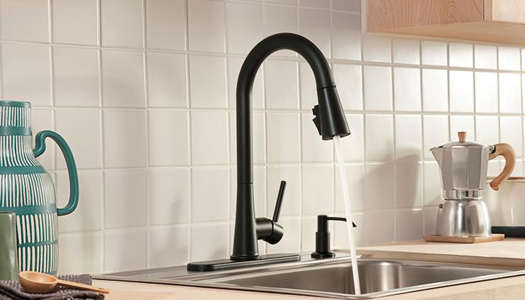 Your Peerless Kitchen Faucet: Simple Installation Tips